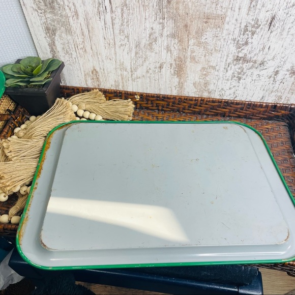 Vintage MCM Set of 3 Metal Tray Cockatoo and Flowers - Picture 5 of 8